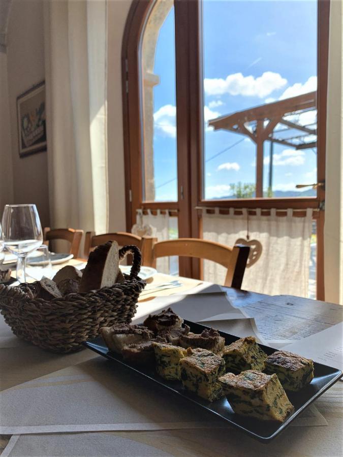 Agriturismo Il Filare Neviano degli Arduini Buitenkant foto
